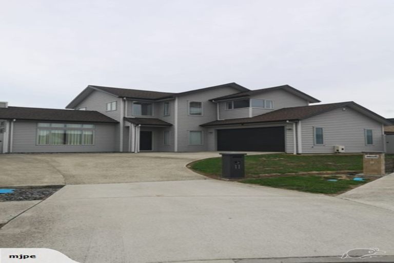 Photo of property in 11 Bianca Court, Karaka, Papakura, 2113