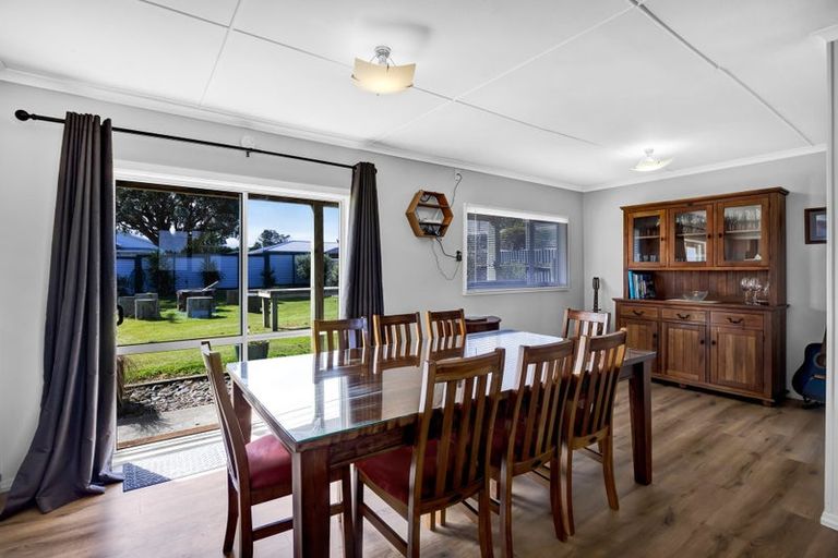Photo of property in 25 Hira Street, Ohawe, Hawera, 4671
