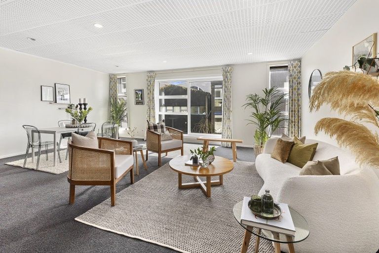 Photo of property in 17u3 Adelaide Road, Mount Cook, Wellington, 6021