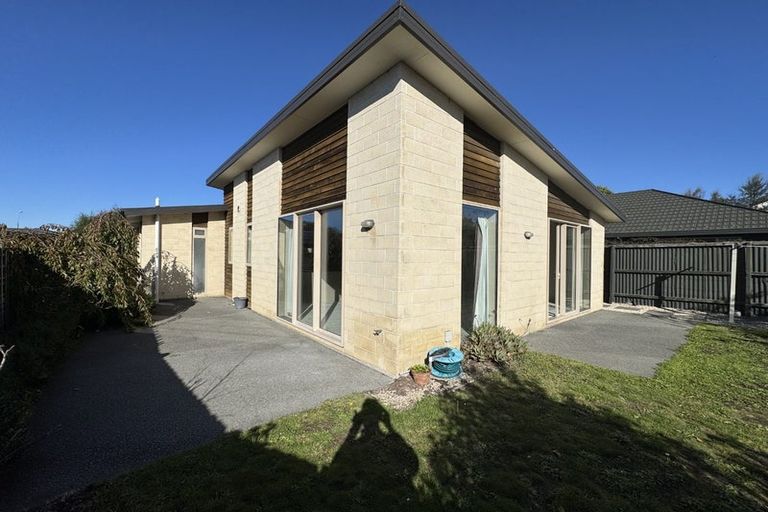 Photo of property in 145a Tancred Street, Linwood, Christchurch, 8062