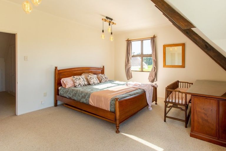 Photo of property in 66 Hamilton Road, Dannevirke, 4976