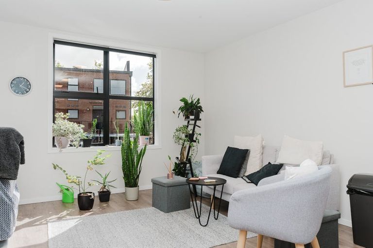 Photo of property in 104/4 Village Quarter Lane, Frankton, Hamilton, 3204