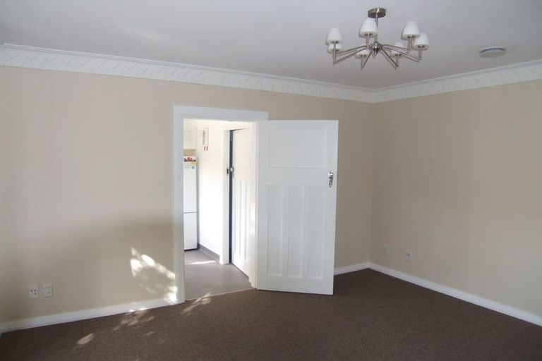 Photo of property in 268 Ohiro Road, Brooklyn, Wellington, 6021