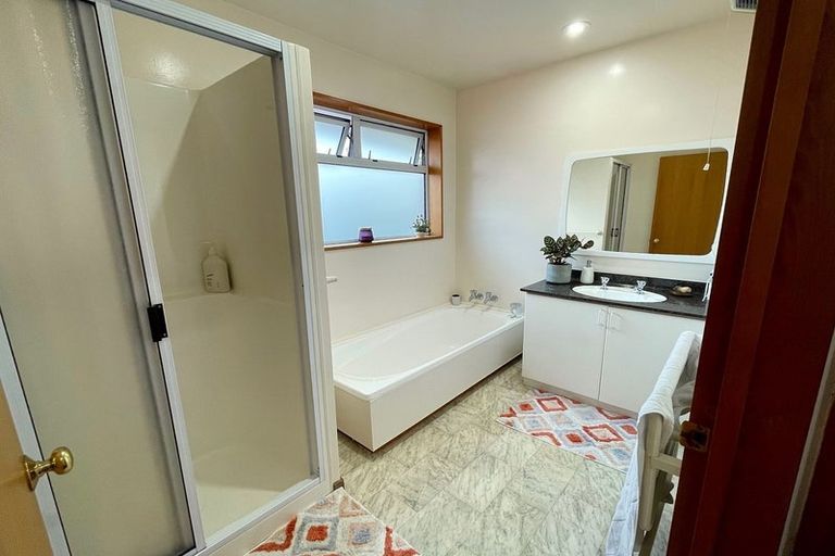 Photo of property in 172a Cashmere Road, Hoon Hay, Christchurch, 8025