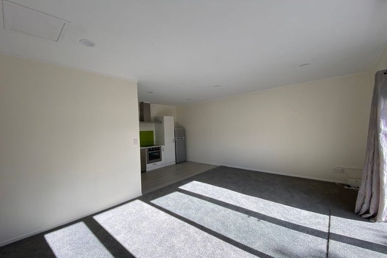 Photo of property in 28 Merriefield Avenue, Forrest Hill, Auckland, 0620