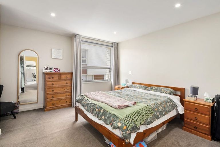 Photo of property in Altar Apartments, 20/120 Rintoul Street, Newtown, Wellington, 6021