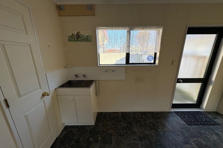 Photo of property in 103 Winchester Street, Levin, 5510