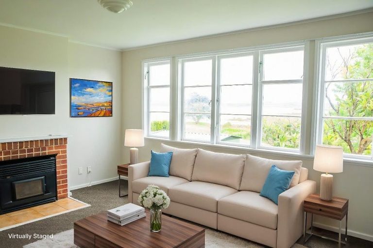 Photo of property in 87-89 Beresford Street, Bayswater, Auckland, 0622