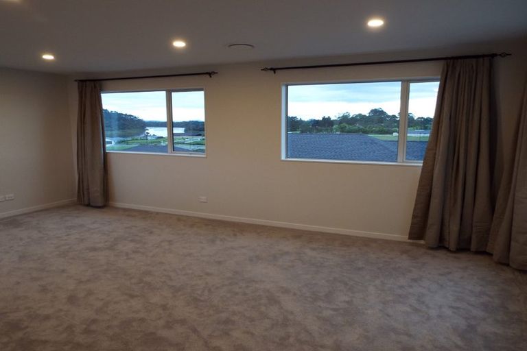 Photo of property in 7 Canoe Lane, Riverhead, 0820