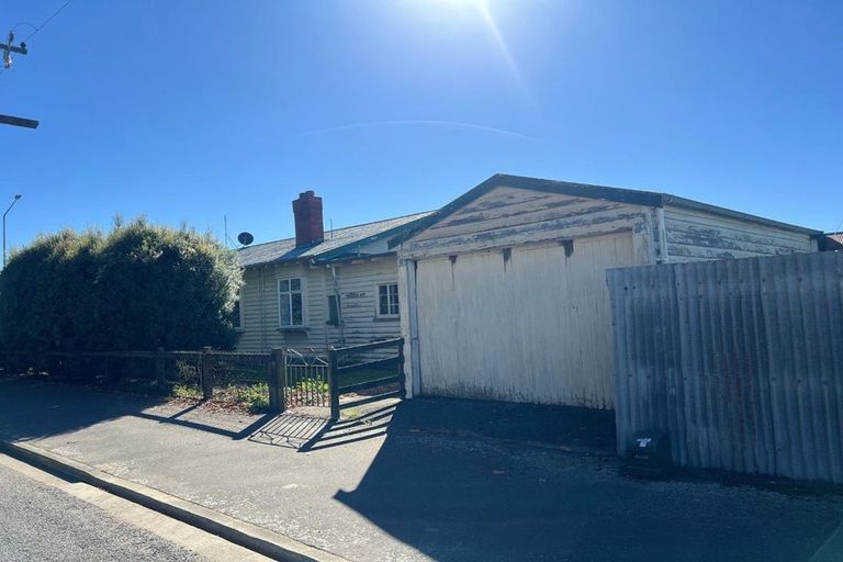 Photo of property in 2 Studholme Street, Temuka, 7920