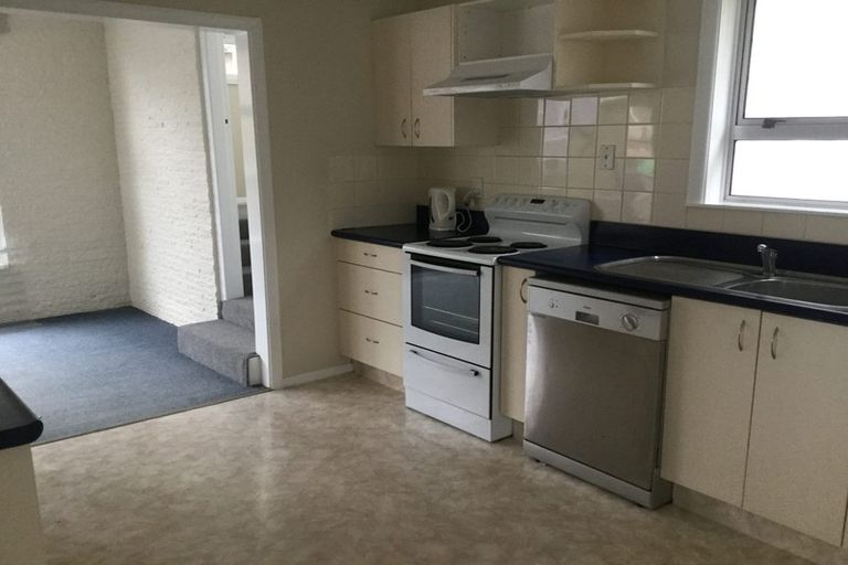 Photo of property in 23 Sweetman Avenue, Paraparaumu Beach, Paraparaumu, 5032