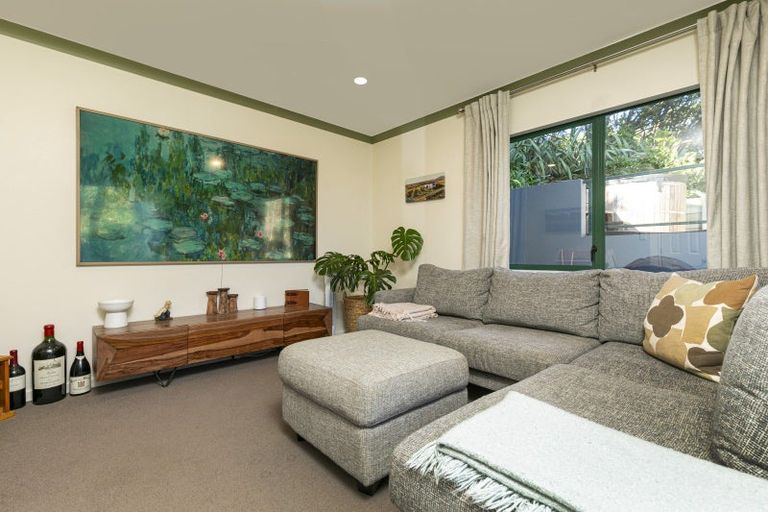 Photo of property in 6 Berridge Road, Muriwai, Waimauku, 0881