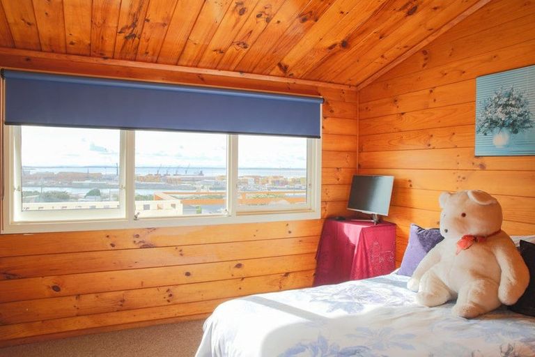 Photo of property in 41 Shannon Street, Clifton, Invercargill, 9812