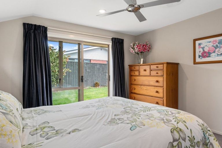 Photo of property in 1/31 Hillsborough Terrace, Hillsborough, Christchurch, 8022