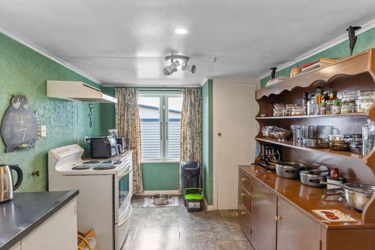 Photo of property in 157 Cambridge Street, Levin, 5510