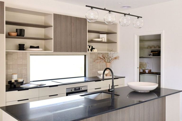 Photo of property in 104 Freedom Drive, Kelvin Grove, Palmerston North, 4414