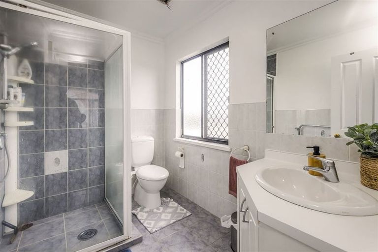Photo of property in 116 Kolmar Road, Papatoetoe, Auckland, 2025