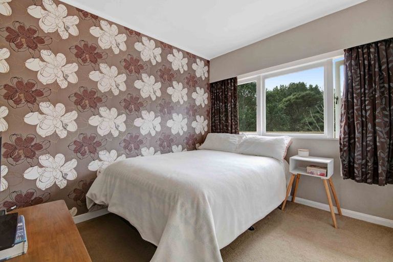 Photo of property in 95 Mangakura Road, Helensville, 0800