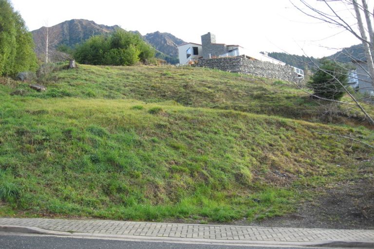 Photo of property in 6 Aspen Grove, Fernhill, Queenstown, 9300