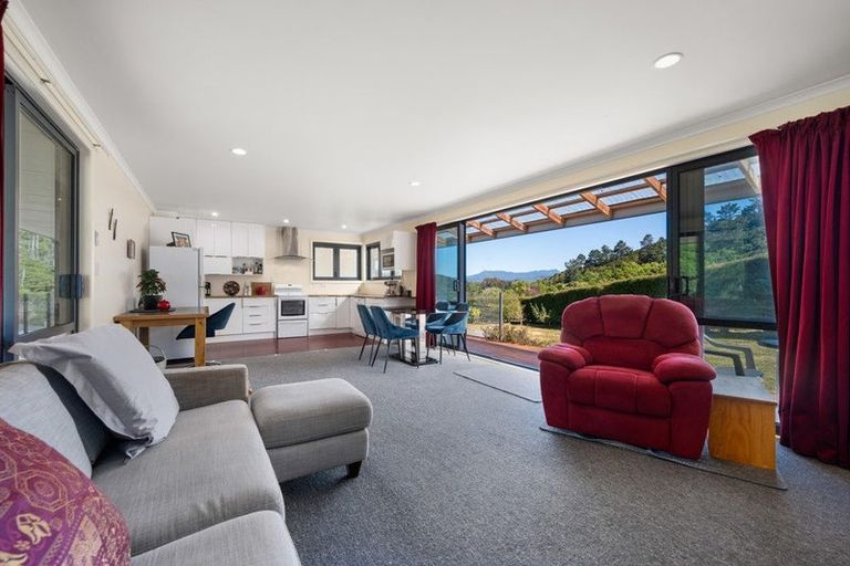 Photo of property in 127 Boons Valley Road, Waikawa, Picton, 7220