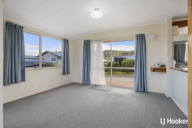 Photo of property in 12 Carrick Robertson Place, Waihi, 3610