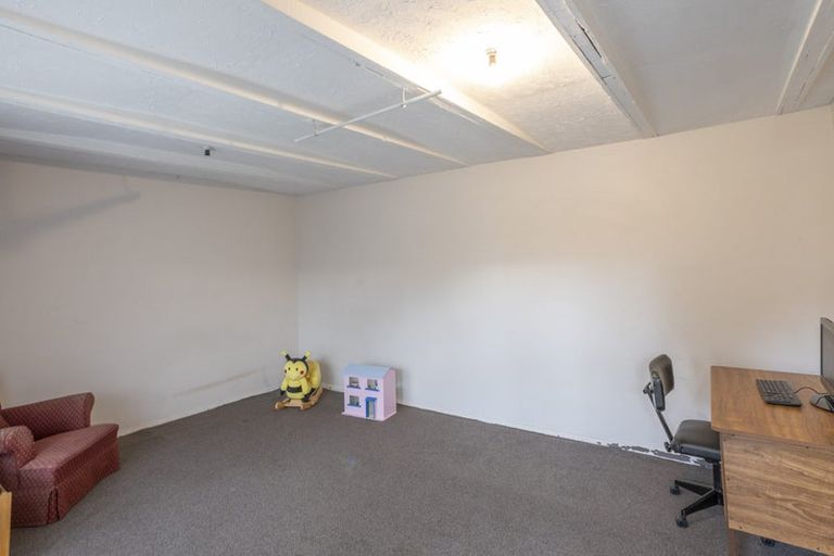 Photo of property in 197a Main North Road, Redwood, Christchurch, 8051