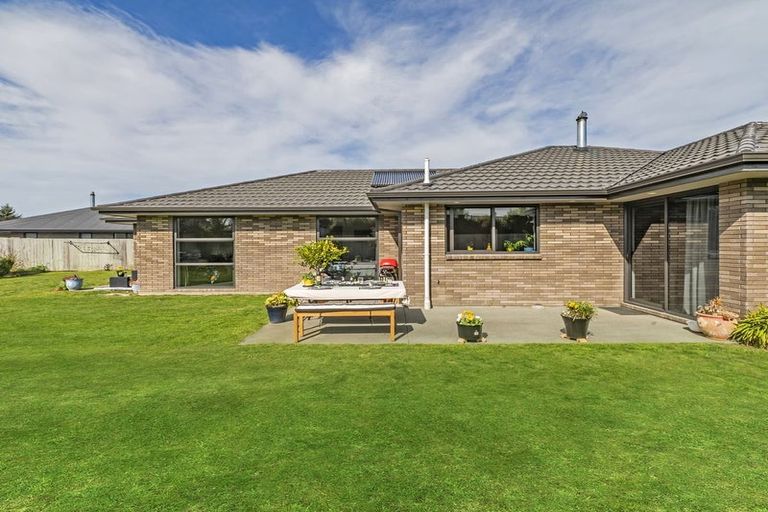 Photo of property in 3 Walter Place, Kirwee, Darfield, 7571