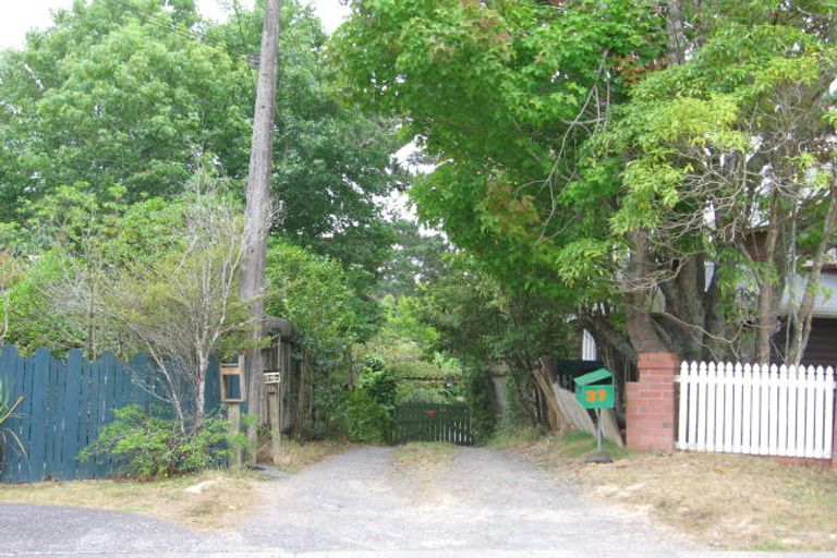 Photo of property in 2/39 Saffron Street, Birkdale, Auckland, 0626