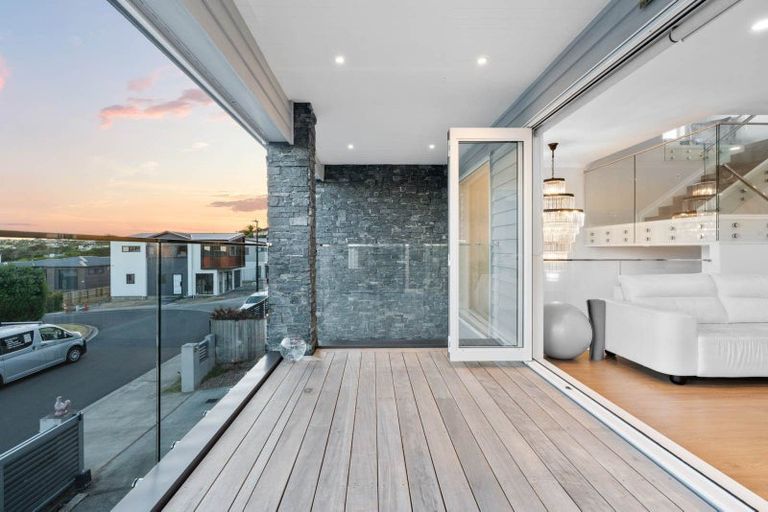 Photo of property in 34 Brickworks Bay Road, Hobsonville, Auckland, 0618