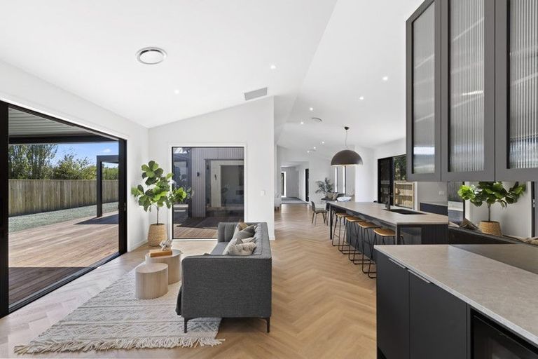 Photo of property in 36 Orchard Road, Greytown, 5712