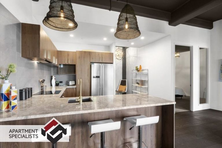 Photo of property in 22 Emily Place, Bellevue, Tauranga, 3110