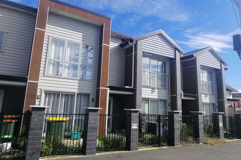 Photo of property in 11/113u Knighton Road, Hillcrest, Hamilton, 3216