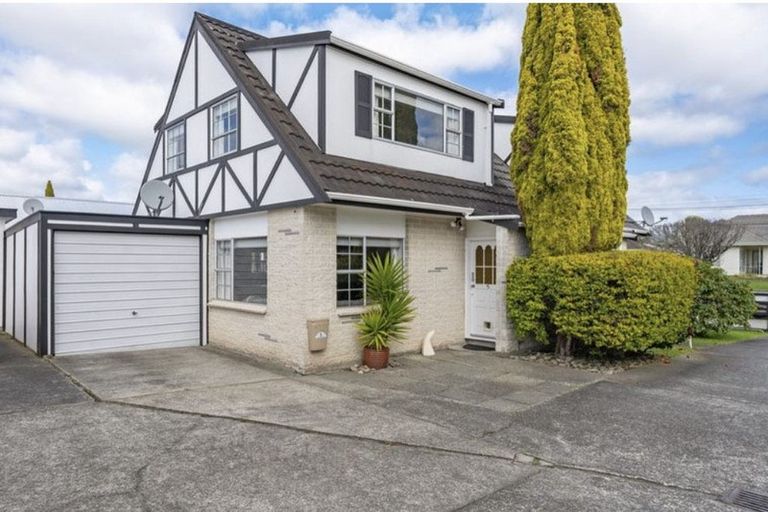 Photo of property in 11f5- John Street, Trentham, Upper Hutt, 5018