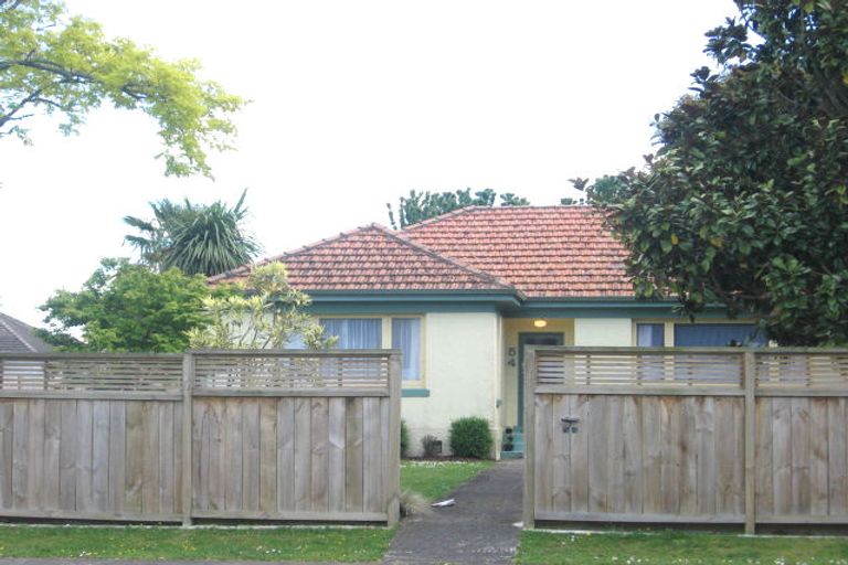 Photo of property in 54 Princes Street, Cambridge, 3434