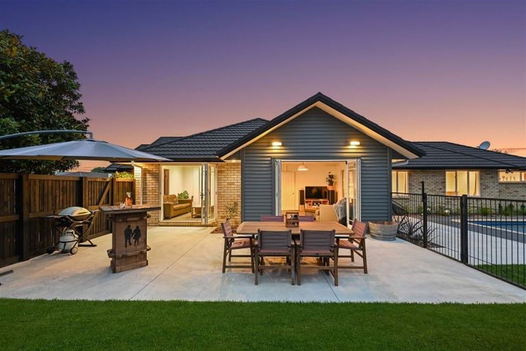 Photo of property in 14 Rosewood Court, Huntington, Hamilton, 3210