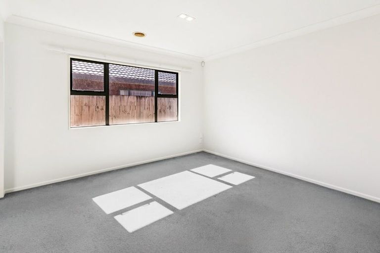 Photo of property in 71 Mandel Mews, Waiwhetu, Lower Hutt, 5010