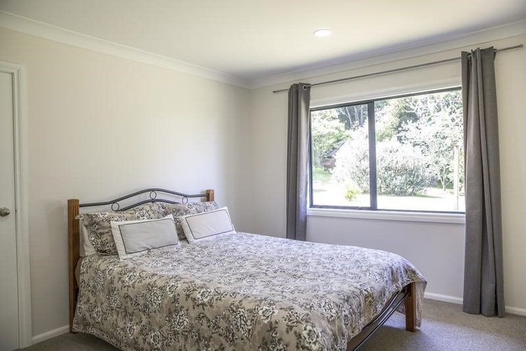 Photo of property in 18r Brianell Valley Road, Pyes Pa, Tauranga, 3112