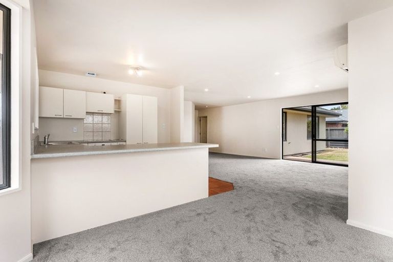 Photo of property in 2 Anne Ward Lane, Burwood, Christchurch, 8083