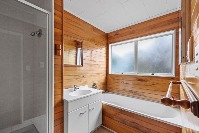 Photo of property in 8 Jeffares Place, Taradale, Napier, 4112