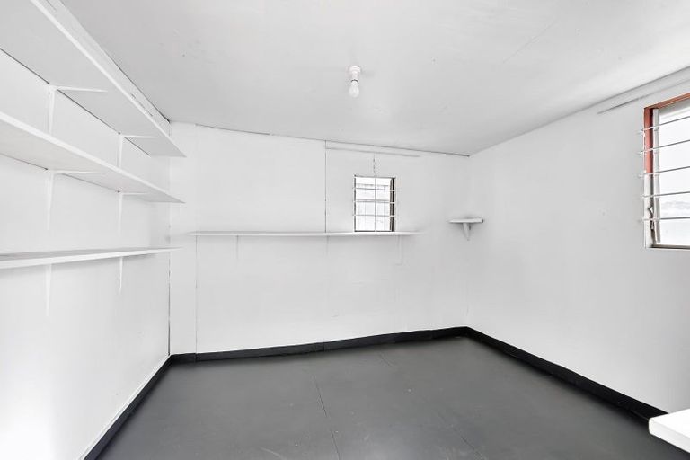 Photo of property in 12 Miro Street, Trentham, Upper Hutt, 5018