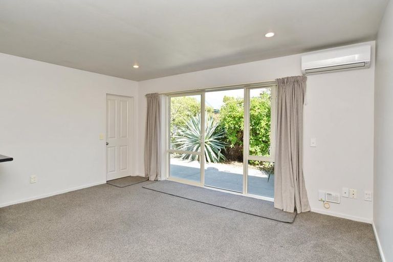 Photo of property in 16d Lyndon Street, Riccarton, Christchurch, 8011