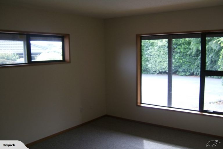 Photo of property in 381 Harewood Road, Bishopdale, Christchurch, 8053