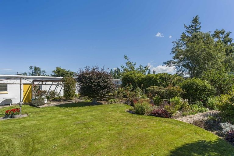 Photo of property in 14 Queen Street, Milton, 9220