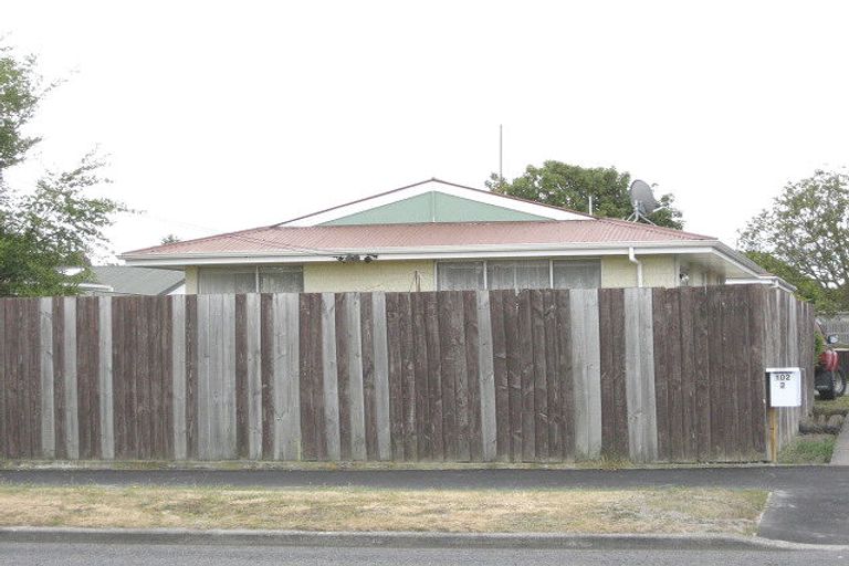 Photo of property in 102 Inwoods Road, Parklands, Christchurch, 8083