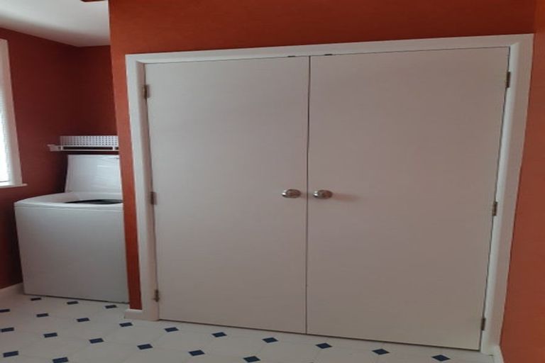 Photo of property in 15 Harpham Street, Taradale, Napier, 4112