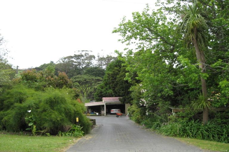 Photo of property in 86 Taha Road, Waimauku, 0881