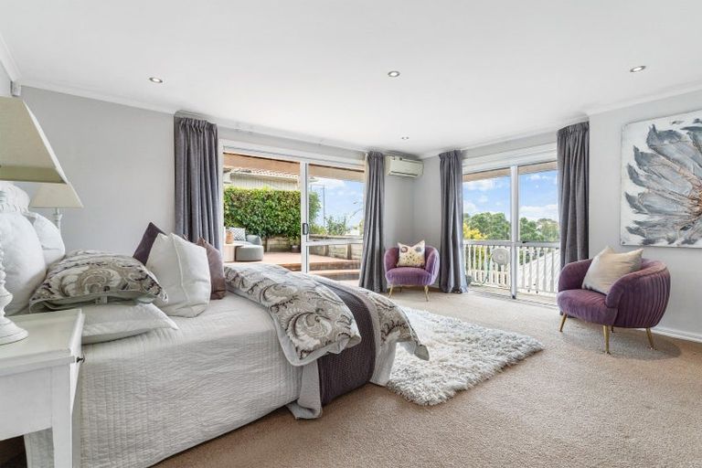 Photo of property in 1/7 Colmar Road, Mellons Bay, Auckland, 2014