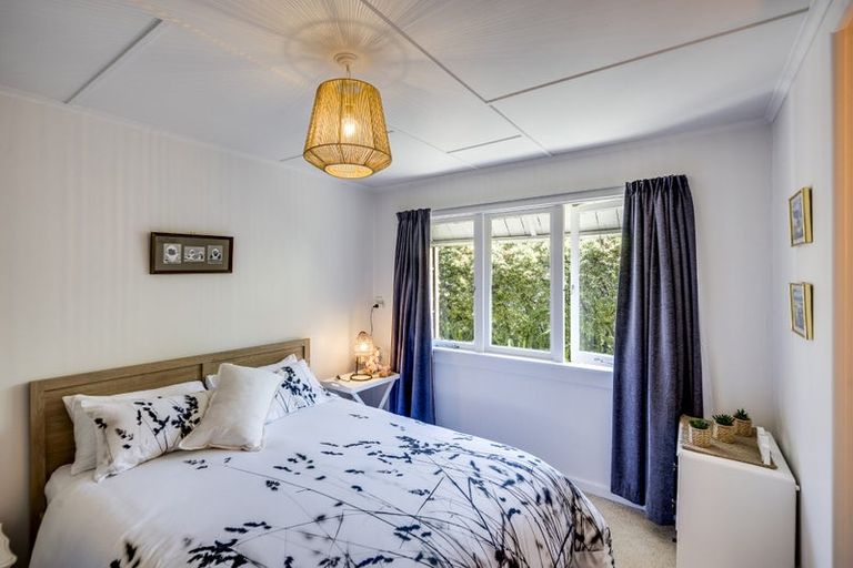 Photo of property in 4 Birdwood Street, Taradale, Napier, 4112