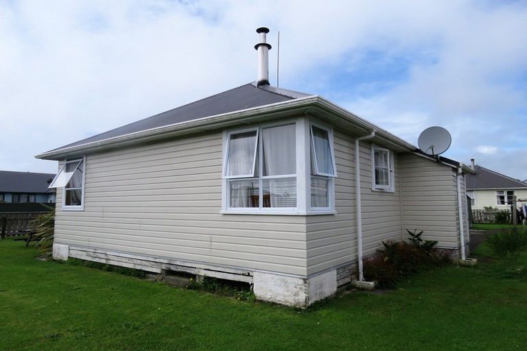 Photo of property in 2 Gothard Place, Westport, 7825