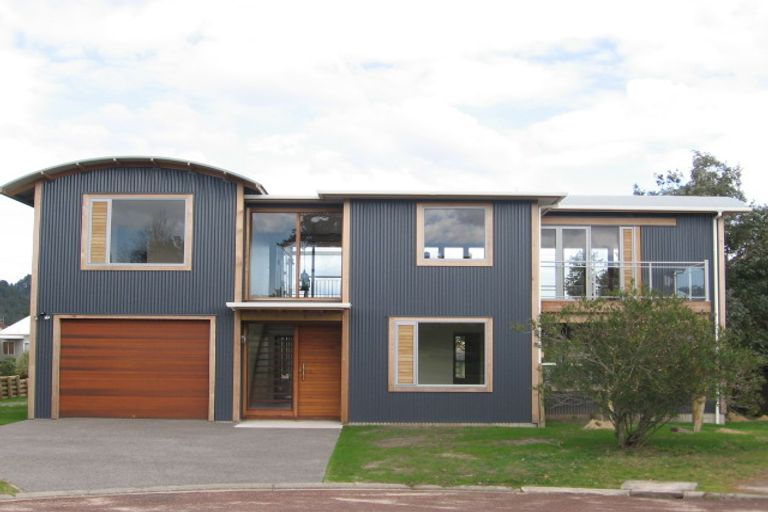 Photo of property in 5 Uzailla Court, Pauanui, Hikuai, 3579